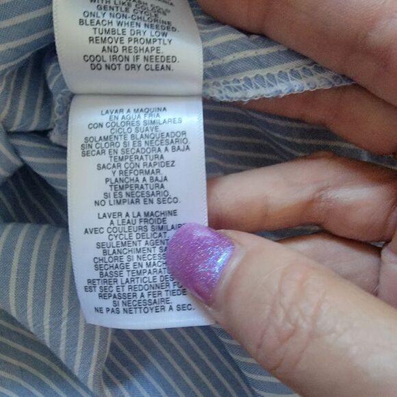 COPY - Jones New York Button Up Top with Front Tie and Roll Tab Sleeves. Size L. - Picture 10 of 12